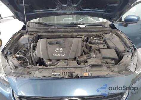 2018 Mazda Mazda3 Touring из США, поврежденный, VIN 3MZBN1V38JM260449